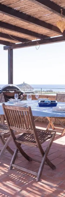Residenza del Barone Villa Zoe Chia - Vista Mare，位于奇亚的酒店