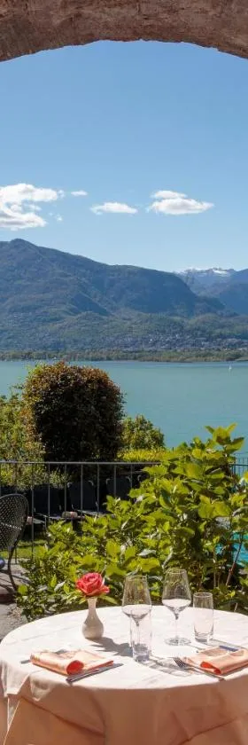 Bellavista Swiss Quality Hotel，位于维拉的酒店