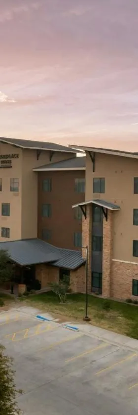 TownePlace Suites by Marriott Carlsbad，位于卡尔斯巴德的酒店