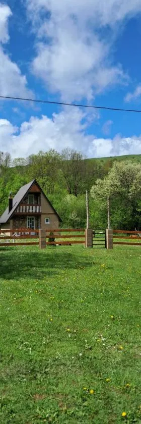 Cottage Bellis，位于Pošćenje的酒店