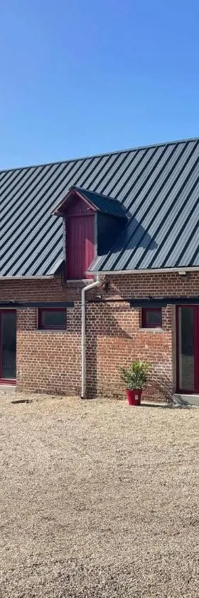 Les gîtes de l'ancienne ferme，位于Penly的酒店