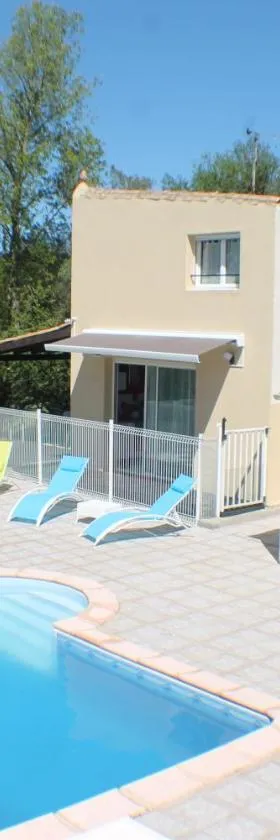 Gîte Les Amandiers，位于Villedubert的酒店