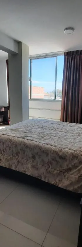 Apartamento moderno y comodo，位于科恰班巴的酒店