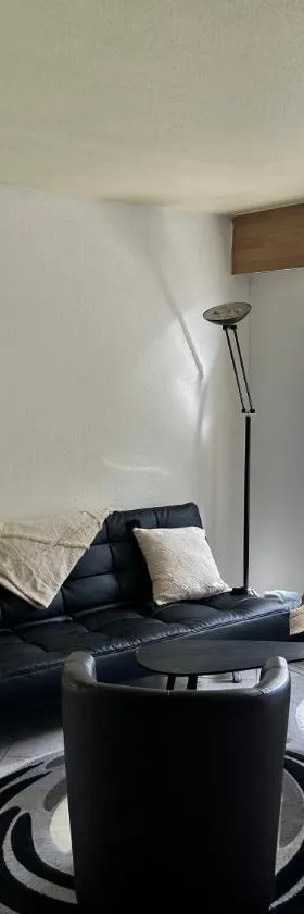 Castello Rooms，位于兰达的酒店