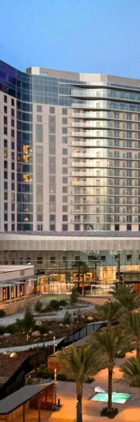 Gaylord Pacific Resort & Convention Center，位于丘拉维斯塔的酒店