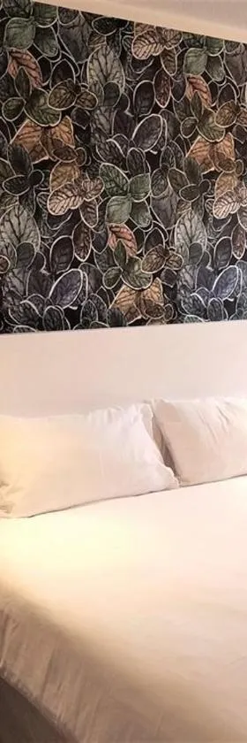 Brit Hotel Marseille Aéroport，位于雷庞讷米拉波的酒店