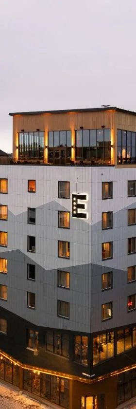 Elite Hotel Frost - Hotel & Spa，位于基律纳的酒店