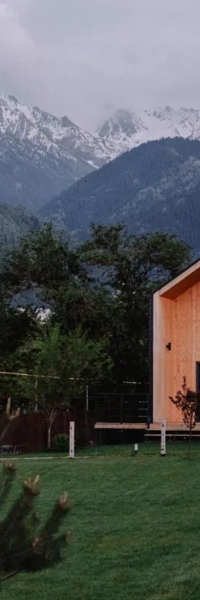 Tabi Village Mountain Nest，位于Baybulak的酒店