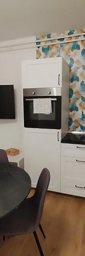 Apartmani Venium，位于Križevci的酒店