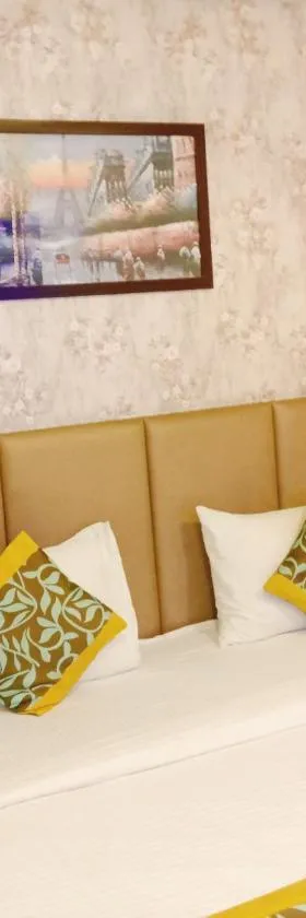 Hotel Groove，位于勒克瑙的酒店