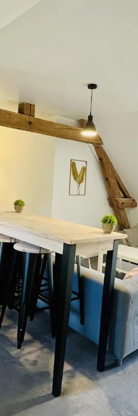 La campagne près de la ville，位于Monnaie的酒店