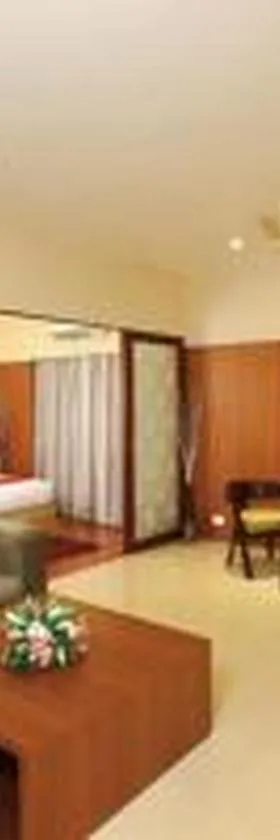 JK Residency Cheruvathur，位于Nīleshwar的酒店