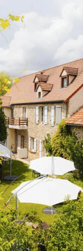 Domaine de Vandenesse Et Spa，位于Vandenesse-en-Auxois的酒店