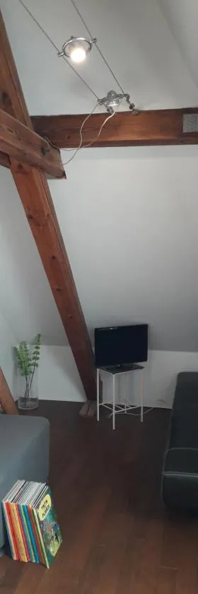 Chambre chez Jean Luc，位于莫尔塞姆的酒店