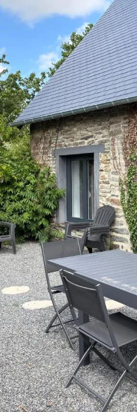 La Hulotte 1 - Sur la route du Mont-St-Michel，位于索克斯的酒店