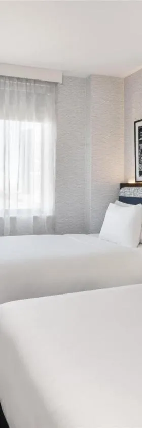 DoubleTree by Hilton Long Island City, NY，位于长岛市的酒店