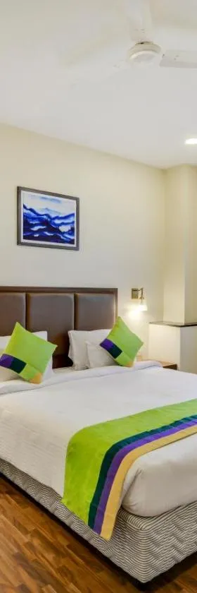 Treebo Welcome Inn, Porur，位于钦奈的酒店