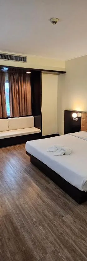 โรงแรม ซิตี้พาร์ค โคราช City Park Hotel，位于呵叻的酒店