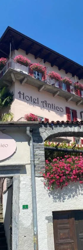 Hotel Antico，位于因特拉尼亚的酒店