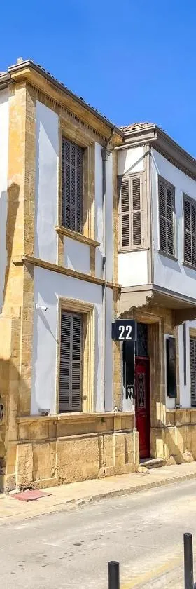 22 Yedia North Nicosia Turkish Side，位于尼科西亚的酒店