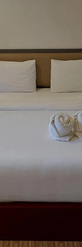Sisina Resort，位于班武里府的酒店