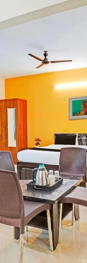 Hotel O JK Blue Rock Comforts，位于班加罗尔的酒店