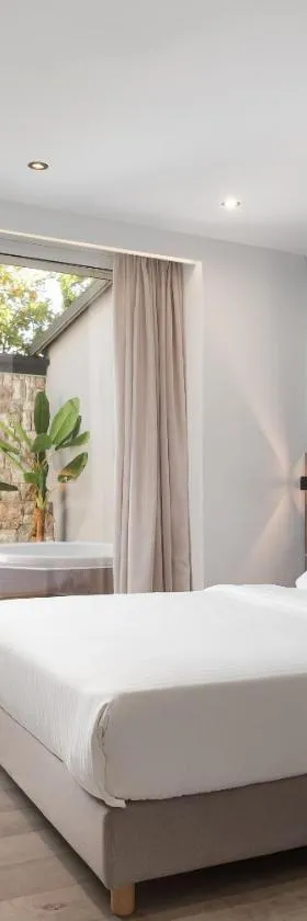 Sette Suites & Rooms - Adults Only，位于西洛卡特伦的酒店