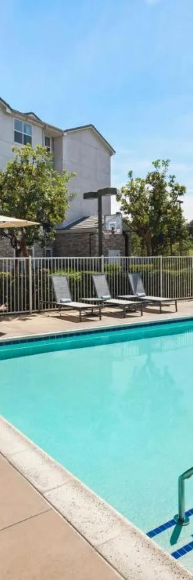 Residence Inn San Diego Rancho Bernardo Scripps Poway，位于Sabre Springs的酒店