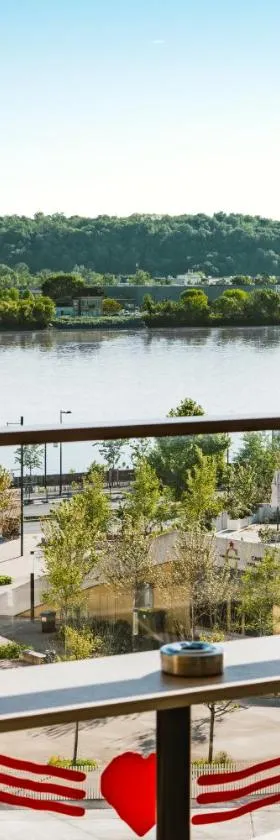 Hôtel 56 - Bordeaux Centre Gare Saint Jean，位于波尔多的酒店