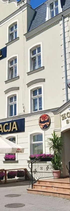 索瓦酒店，位于埃尔布隆格的酒店