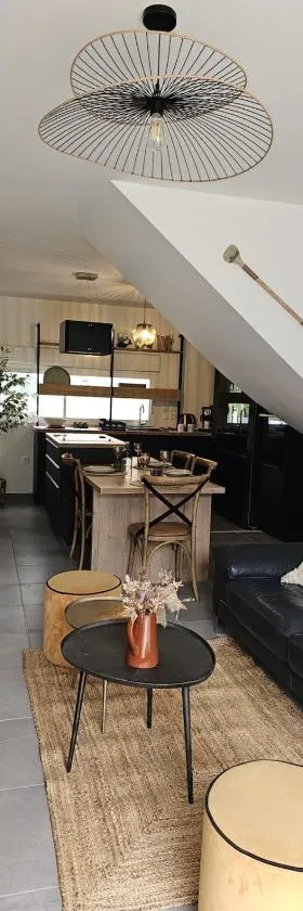 Location Hauterives，位于奥特里韦的酒店