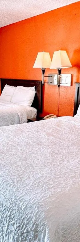 Relax Inn Henryetta，位于Henryetta的酒店