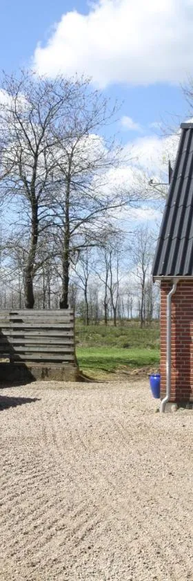 Hukaergaard Bed & Breakfast，位于Østbirk的酒店