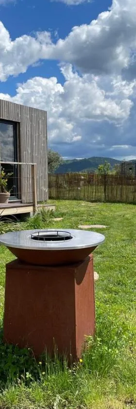 Tiny House RosaLodge，位于Mallemoisson的酒店