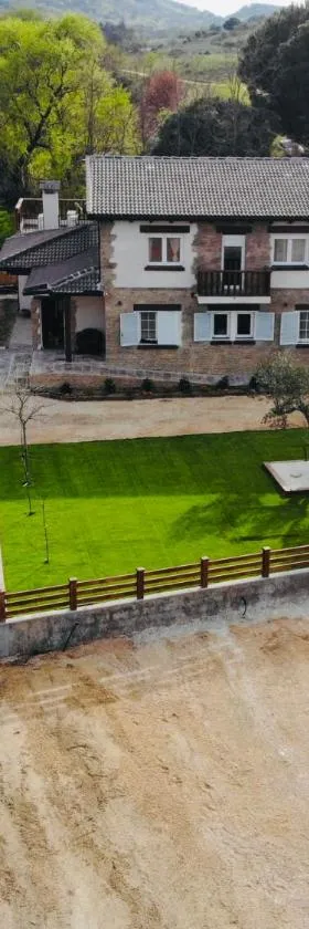 Finca Avellaneda，位于Rozas de Puerto Real的酒店