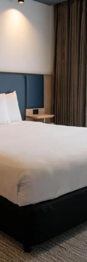 Value Suites Penrith，位于彭里斯的酒店
