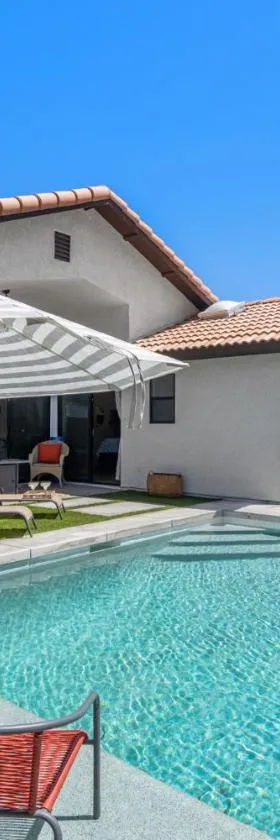 La Quinta Cove Oasis - Pool,Spa,Hiking,Tennis,Golf,Stagecoach and Coachella!，位于拉昆塔的酒店