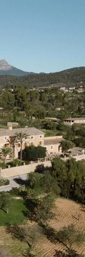 Finca Can Estades，位于卡尔维亚的酒店