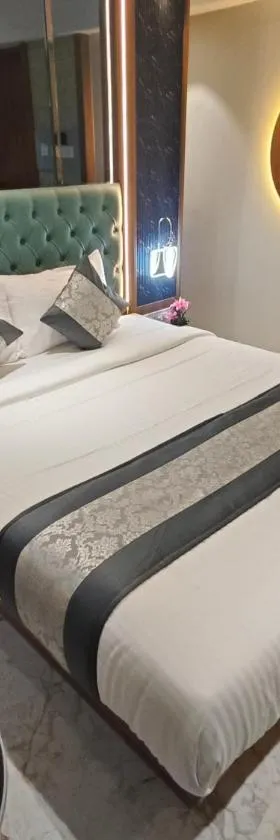 Hotel Manthan Stays - Airoli，位于纳威孟买的酒店