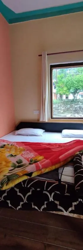 Shiva heights Trek and stay，位于Chopta的酒店