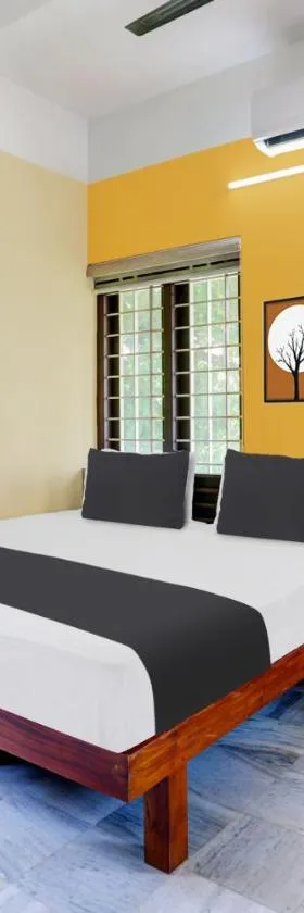 Hotel O LM RESIDENCY，位于特里凡得琅的酒店