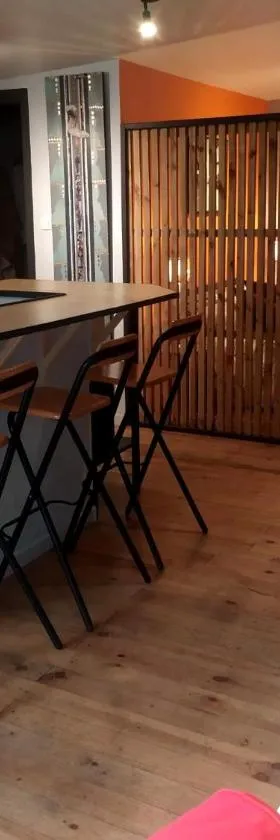 La Villa Saint Ghislain，位于Thivencelle的酒店