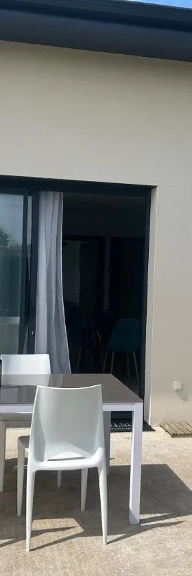 Ma casita à Villars Les Dombes，位于维拉尔雷东布的酒店