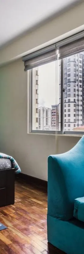 Luxstone Executive & Suites，位于拉巴斯的酒店