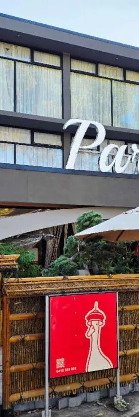 The Parkmore Hotel，位于墨尔本的酒店