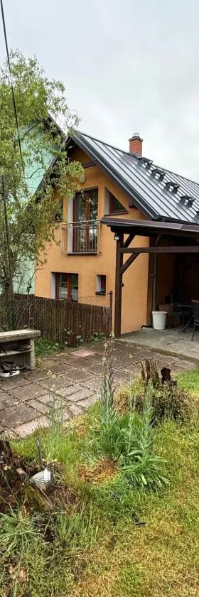 Celý dům FLORA v Českosaském Švýcarsku，位于亚诺夫的酒店