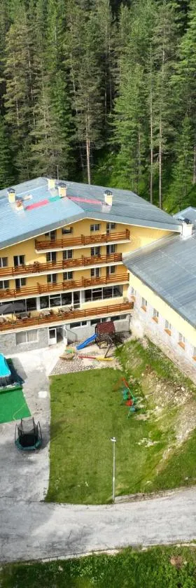 Hotel Malyovitsa，位于戈韦达尔齐的酒店