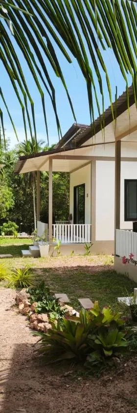 The Secret Garden Homestay Koh Yao Yai，位于瑶亚岛的酒店