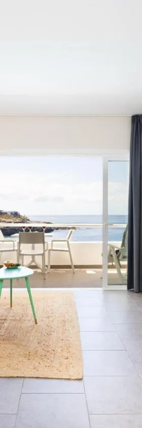 Relax and enjoy the sea，位于卡亚俄萨尔瓦赫的酒店