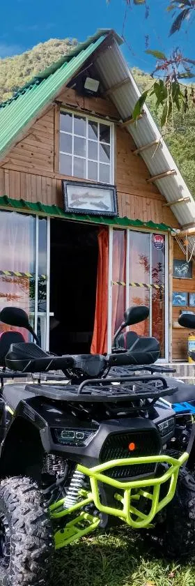 Glamping eco descanso la vega Nocaima，位于诺凯马的酒店